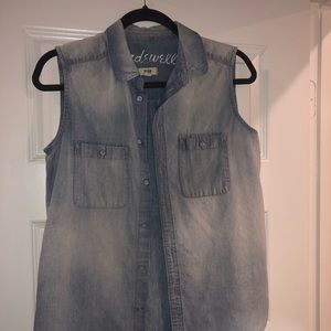Medium Chambray Denim Sleeveless Madewell Shirt 👕